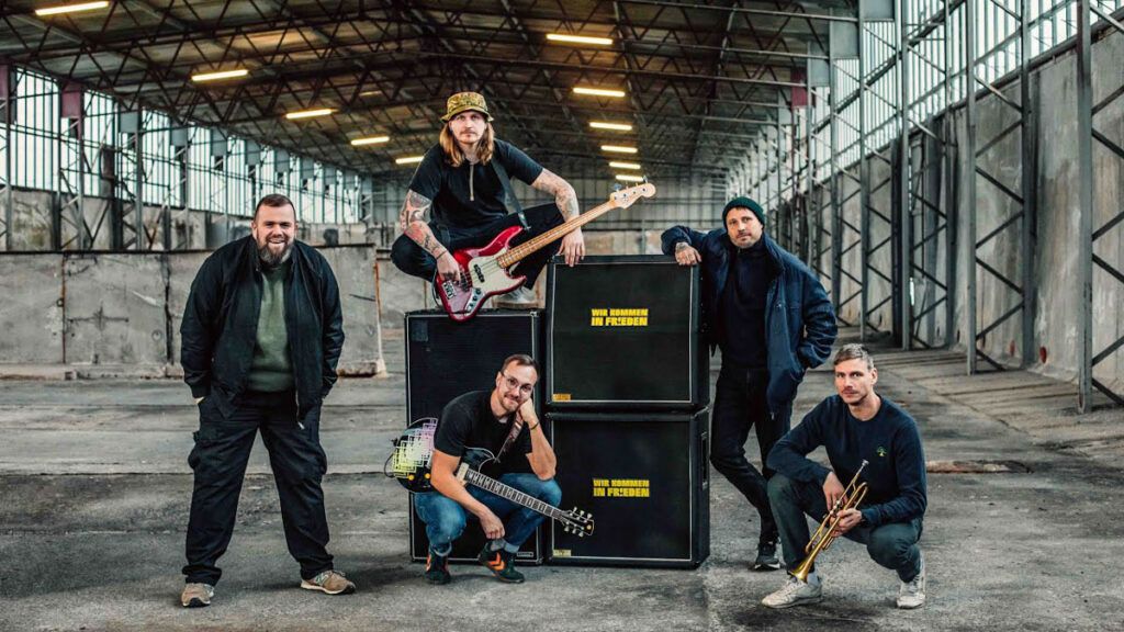 Monchi y Feine Sahne Fischfilet: punk, antifascismo, lucha contra la censura y la Alemania olvidada