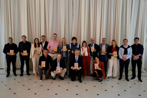 Defendiendo lo indefendible: asado, libro y fundamentalismo libertario en la Quinta de Olivos