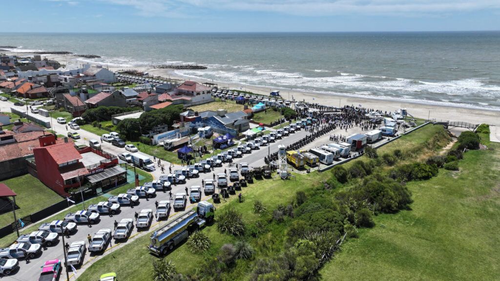 Kicillof lanzó el Operativo de Sol a Sol: “Hacemos una inversión enorme para lograr la mejor temporada posible”