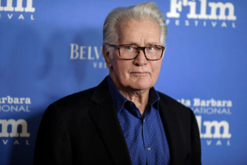 Martin Sheen contra Trump: los graves riesgos de gobernar sin empatía ni moral, la falta de liderazgo real y el complot de los aduladores
