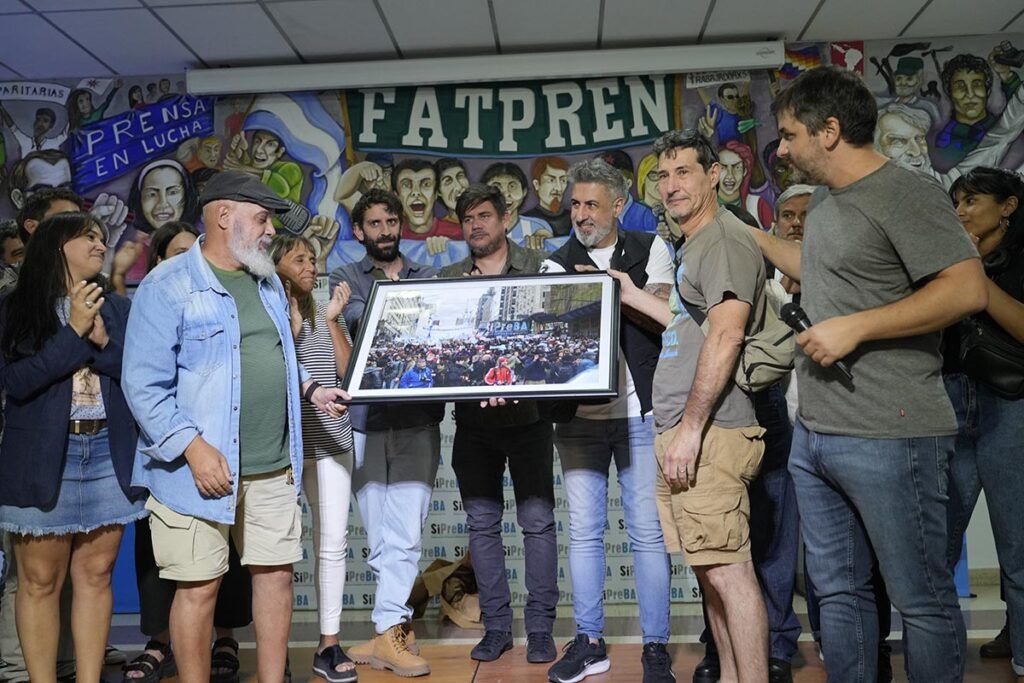 Asumió la nueva Comisión Directiva del Sipreba con la defensa del Estatuto del Periodista y el "No" a la reforma laboral