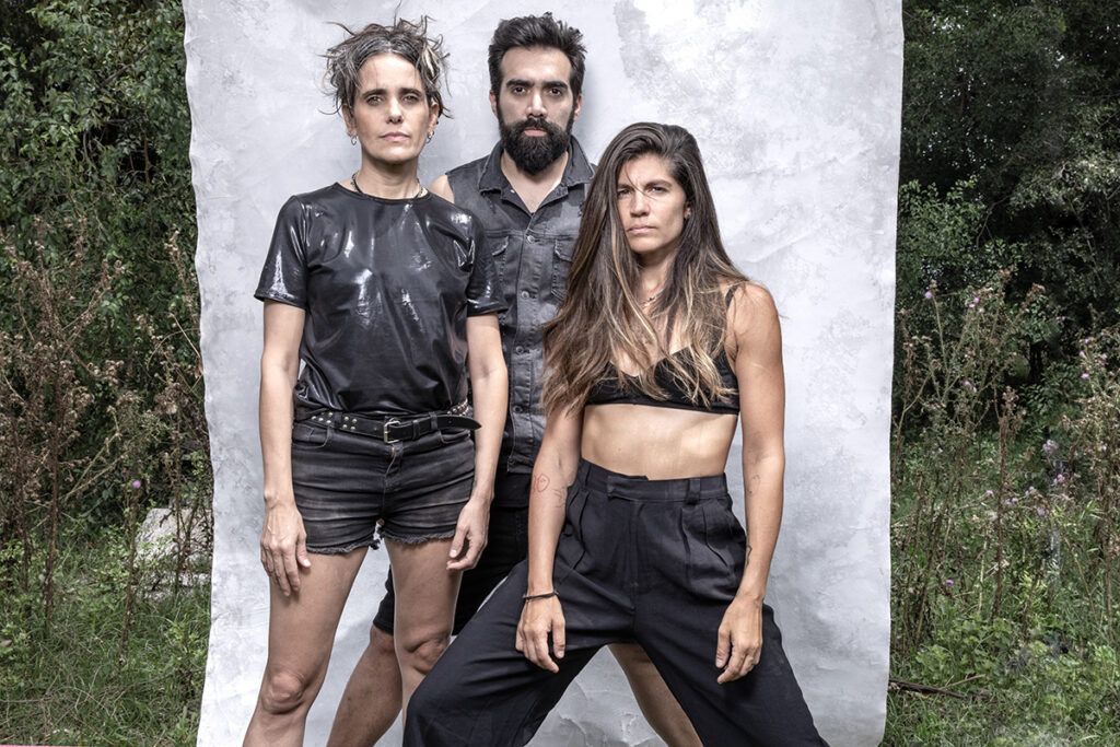 Agenda de espectáculos con lo mejor de la semana: Cazzu, Living Colour, Canticuénticos, La China Iron y más 12 Agenda de espectáculos con lo mejor de la semana: Cazzu, Living Colour, Canticuénticos, La China Iron y más