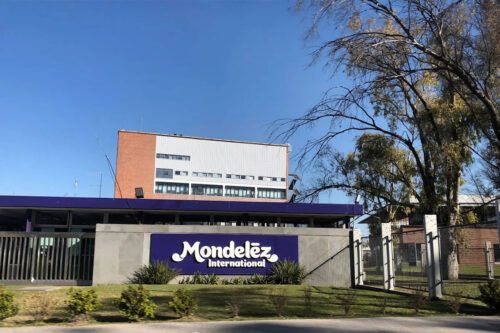 Industriales se aferran a la reforma laboral mientras la crisis del sector dispara la interna fabril