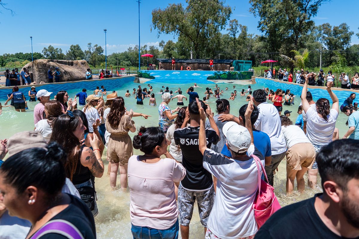En Moreno: inauguran un microestadio y una pileta con olas en el Polideportivo “Diego Armando Maradona”
