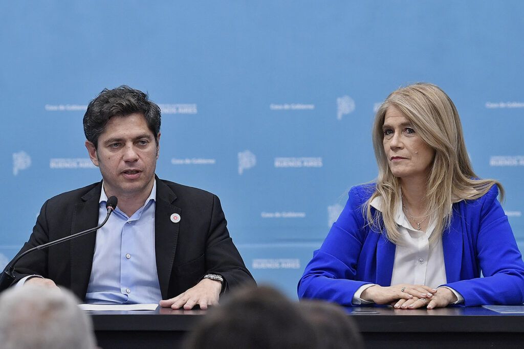 Kicillof le pidió a la Legislatura que apruebe la Ley de Financiamiento "en favor de los 17 millones de bonaerenses" 1 Kicillof le pidió a la Legislatura que apruebe la Ley de Financiamiento "en favor de los 17 millones de bonaerenses"