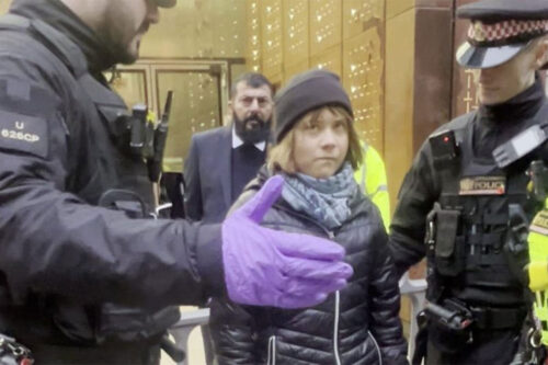 Greta Thunberg fue detenida en Londres por apoyar la causa palestina