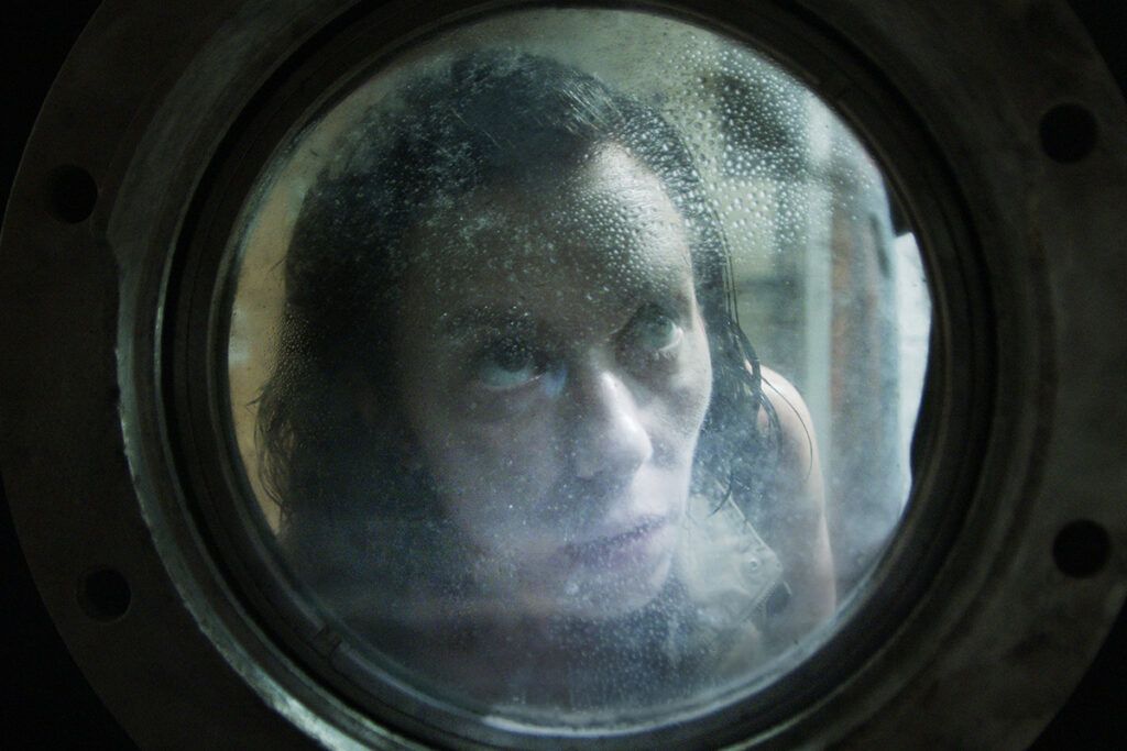 “Los ojos del abismo”: terror, Malvinas y una advertencia sobre este presente de crueldad y abandono 3 “Los ojos del abismo”: terror, Malvinas y una advertencia sobre este presente de crueldad y abandono