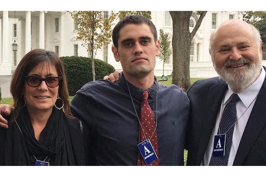 Tragedia en Hollywood: el hijo de Rob Reiner fue detenido por el asesinato de sus padres y podría enfrentar la pena de muerte