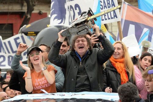 Motosierra federal: advierten que el ajuste de Milei llegará a las provincias con una poda de u$s 25.000 millones