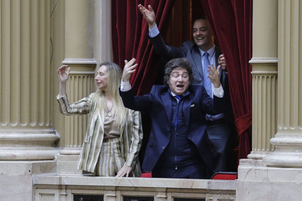 El Gobierno en su peor momento: el Índice de Confianza tuvo la caída más abrupta desde que arrancó la gestión de Milei