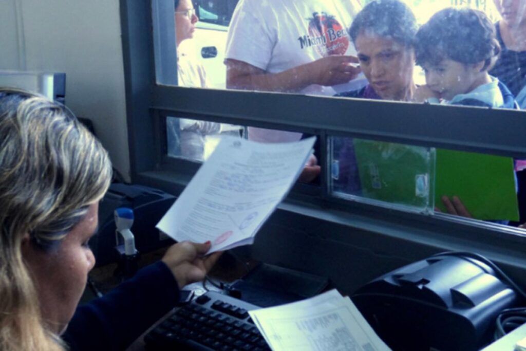 La reforma migratoria del Gobierno: los terrores promovidos y los derechos perdidos