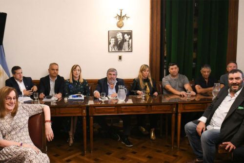 La CGT traslada a los despachos del Senado la batalla contra la reforma
