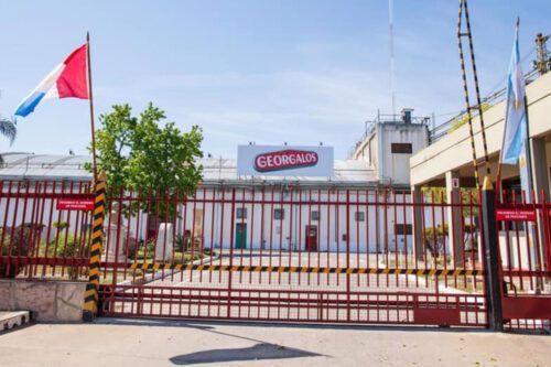 Denuncian 600 suspensiones en la planta de Georgalos: “Son por 15 días y en tandas de 80 trabajadores”