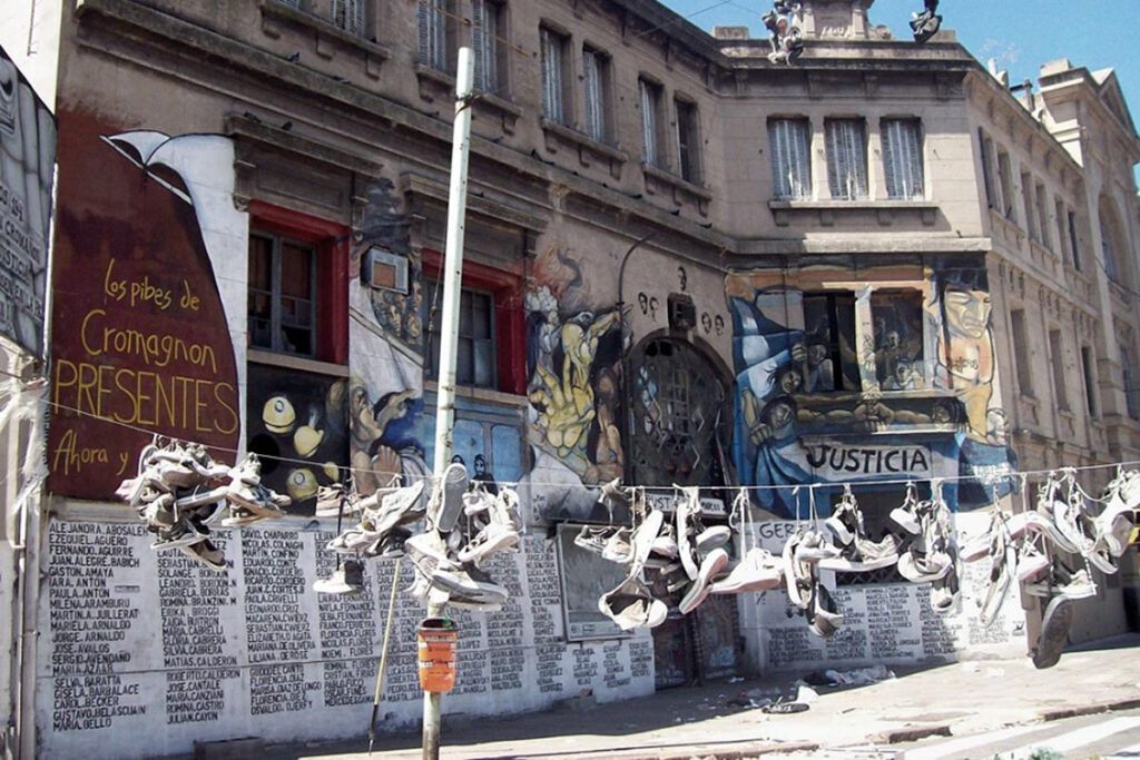 A 21 años de Cromañón: de la masacre y la crisis a la reparación