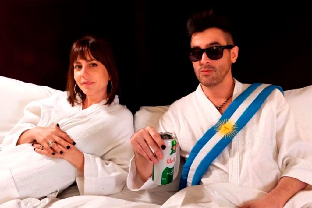 Ping pong con Alejandro Bercovich: "Me gustaría tocar bien la batería y ser como Catriel Ciavarella"