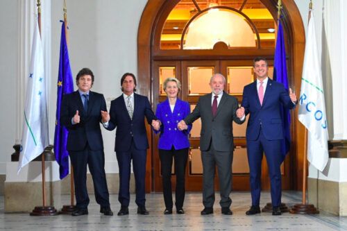 Se firmó en Paraguay el acuerdo Mercosur-Unión Europea, tras 26 años de negociaciones