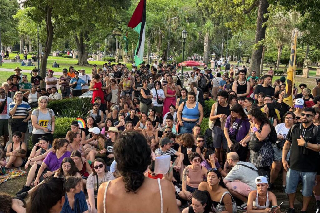 Asamblea Abierta hacia el 7F: “¡Acá no sobra nadie! ¡Ninguna vida es descartable!”