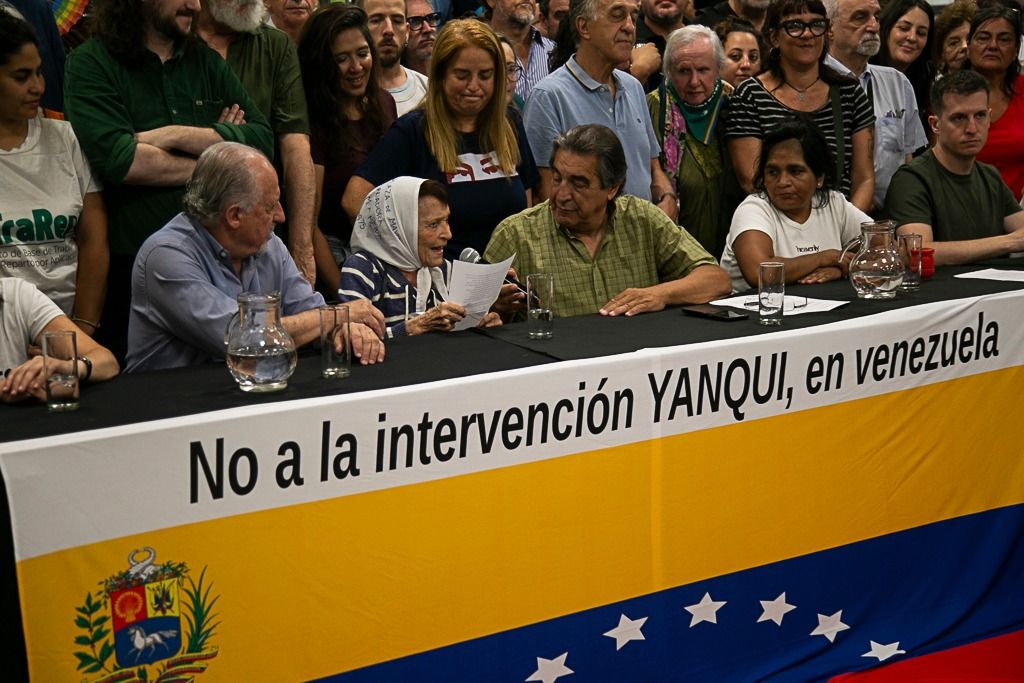 Organizaciones sociales, sindicales y políticas llamaron a un plan de acción continental en repudio al ataque de EE UU sobre Venezuela 1 Organizaciones sociales, sindicales y políticas llamaron a un plan de acción continental en repudio al ataque de EE UU sobre Venezuela