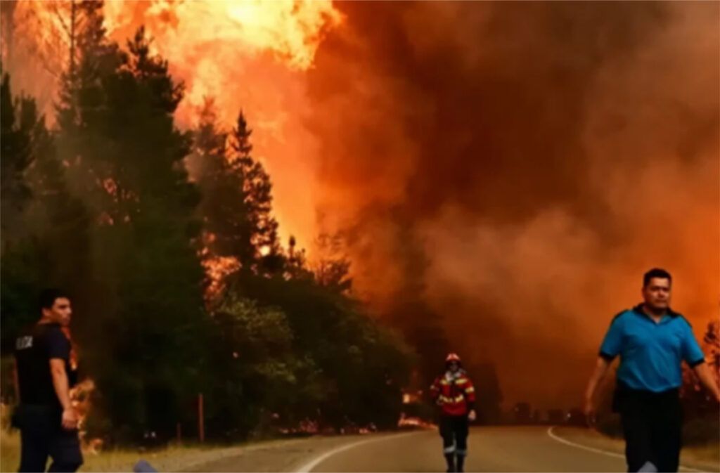 Ascienden al menos a 19 las personas muertas por los incendios en Chile