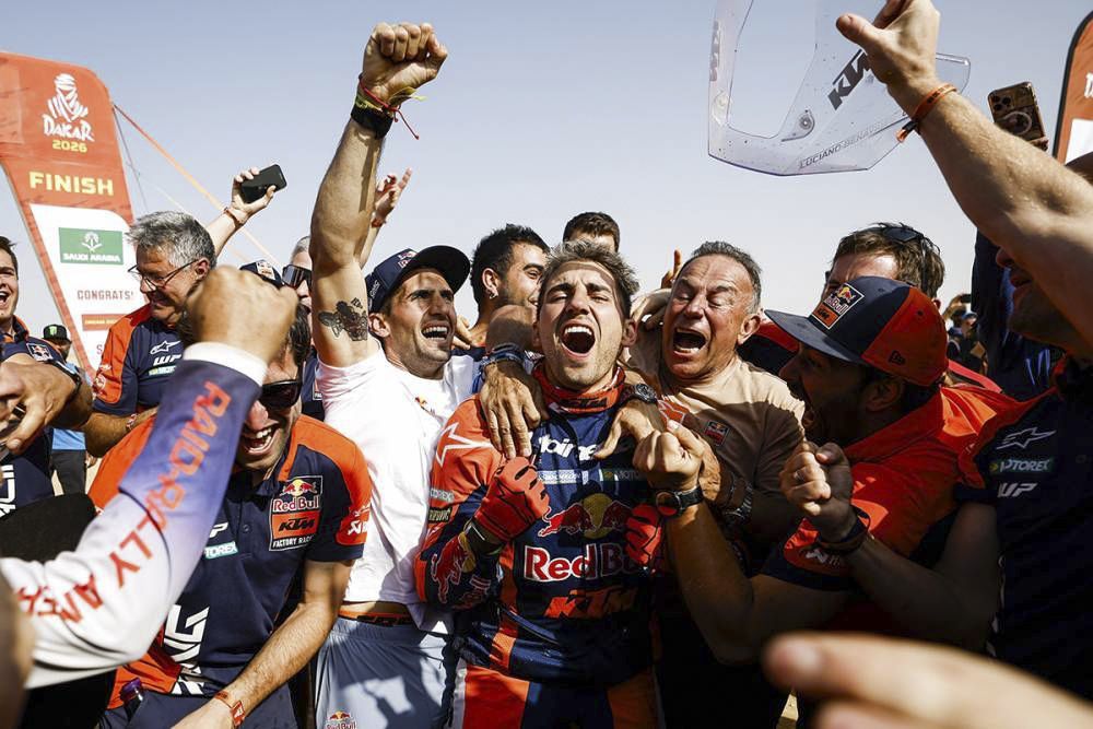 En un final de película, Luciano Benavides se consagró campeón del Rally Dakar