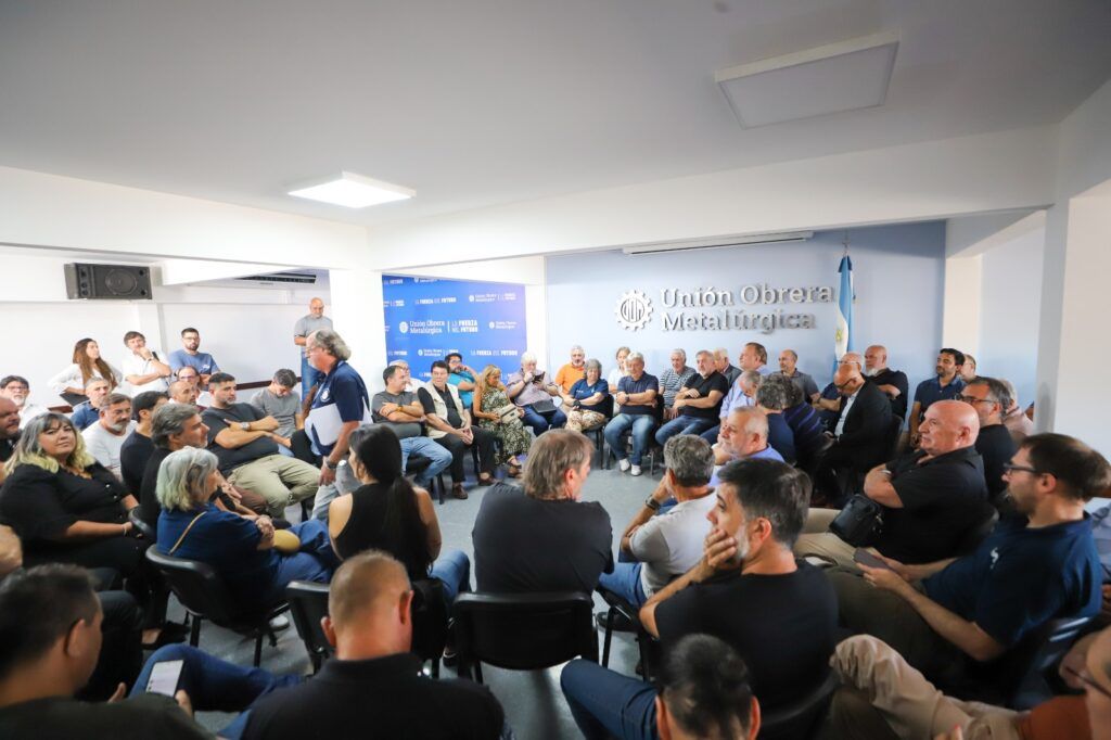 Nuevo agrupamiento de sindicatos plantea movilizaciones en Córdoba y Rosario contra la reforma laboral 1 Nuevo agrupamiento de sindicatos plantea movilizaciones en Córdoba y Rosario contra la reforma laboral