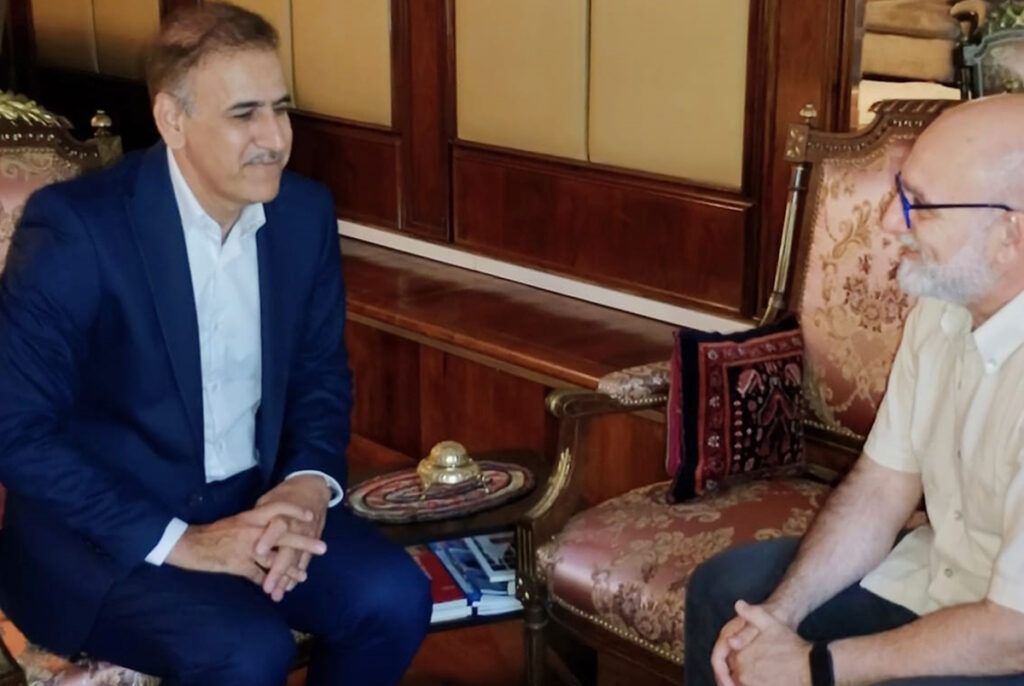 Soltani Tehrani: “El problema del gobierno de Irán es que no acepta ningún tipo de sumisión”