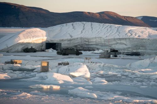 Los móviles de Trump en su locura por Groenlandia: ¿otro proyecto “gusano de hielo”?