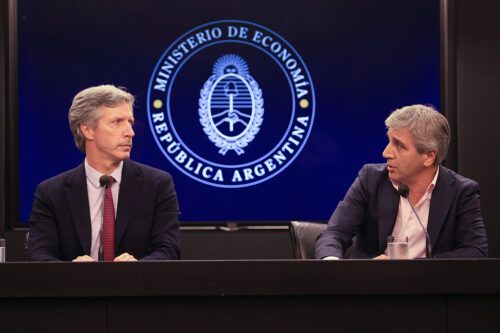 Con la economía parada, salen a esterilizar pesos para evitar más inflación