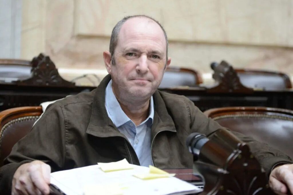 Una reforma laboral que mejore la situación de los trabajadores 12 Una reforma laboral que mejore la situación de los trabajadores