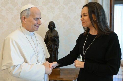 Corina Machado hace lobby con el Papa y el jueves en la Casa Blanca