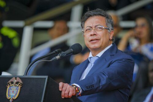 Petro convocó a marchar contra la amenaza trumpista de intervención militar