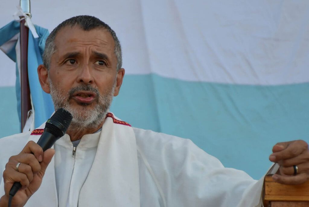 Daniel Echeverría: “Nuestros barrios están detonados de pobreza y consumo, sin derecho a la tierra y al trabajo”