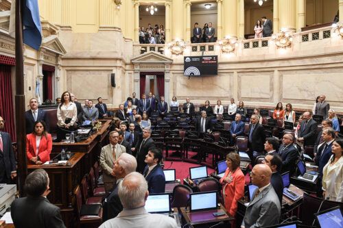 Adaptarse o resistir: la reforma laboral profundiza el debate en el peronismo sobre cómo enfrentar el clima de época