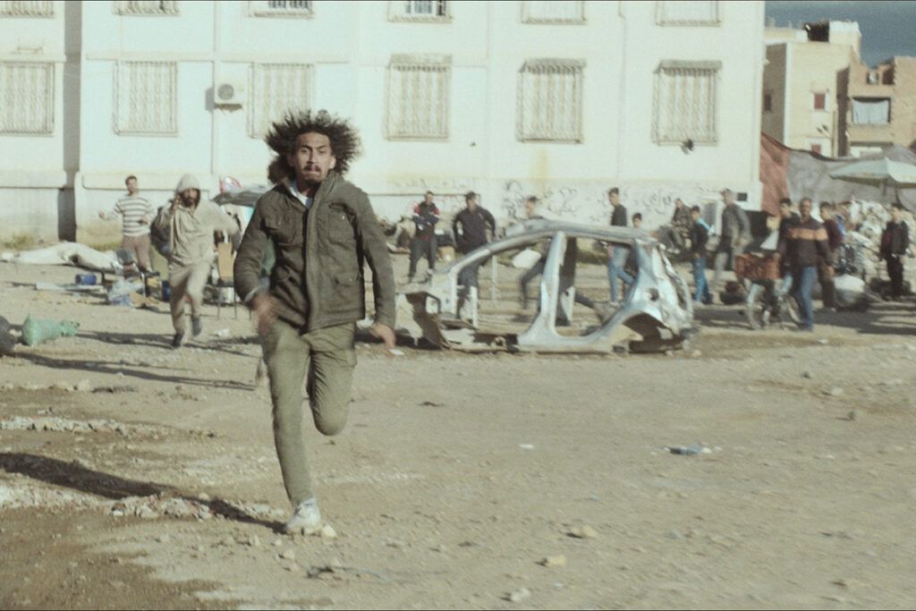 Director palestino denuncia a Alemania en la Berlinale por complicidad en el genocidio en Gaza