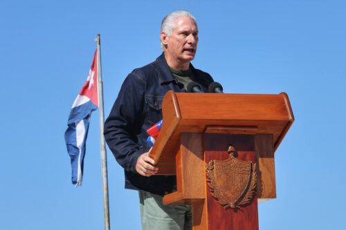 Díaz-Canel afirma que Cuba está dispuesta a un diálogo con EEUU pero “sin presiones”