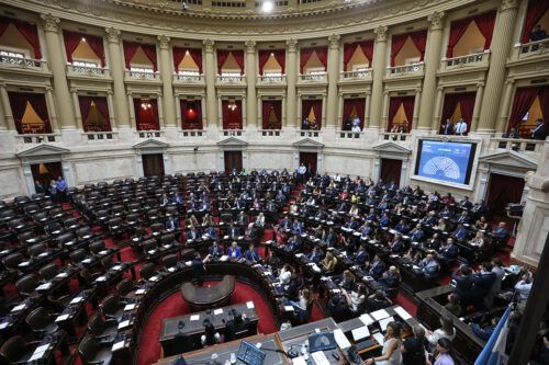 El Gobierno acelera con la agenda legislativa y activa el debate por la ley de Glaciares en Diputados