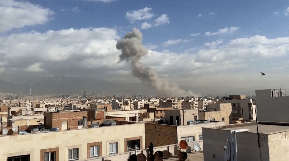 Tras los ataques a bases de EE UU en países árabes, el reino saudita promete ir contra Irán 2 Tras los ataques a bases de EE UU en países árabes, el reino saudita promete ir contra Irán