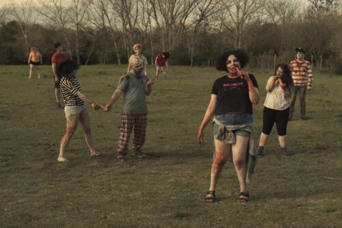 «El tema del verano»: cuando el apocalipsis llega en ojotas y no da miedo