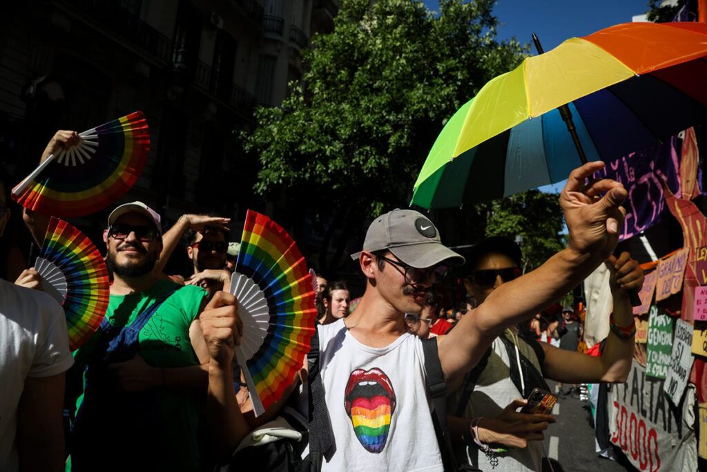 Orgullo frente al ajuste: postales de la marcha contra el odio y el fascismo