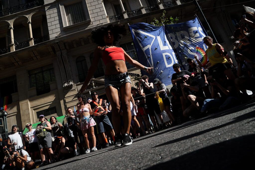 Orgullo frente al ajuste: postales de la marcha contra el odio y el fascismo
