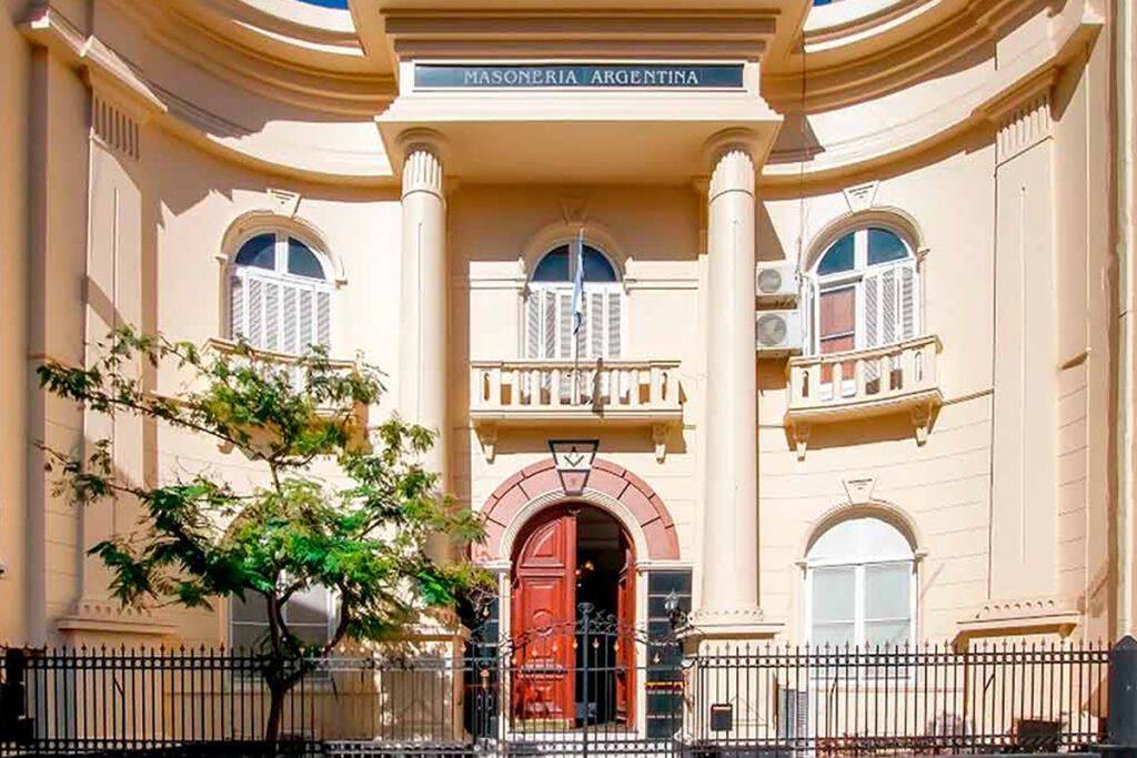 La Masonería argentina y la ciberseguridad: “Hoy una parte central de la vida cívica, económica y personal transcurre en el ciberespacio”