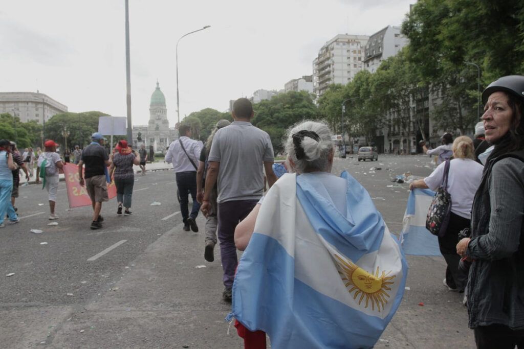 No es reforma, es esclavitud y represión: crónica del gas, las balas y la subasta de derechos