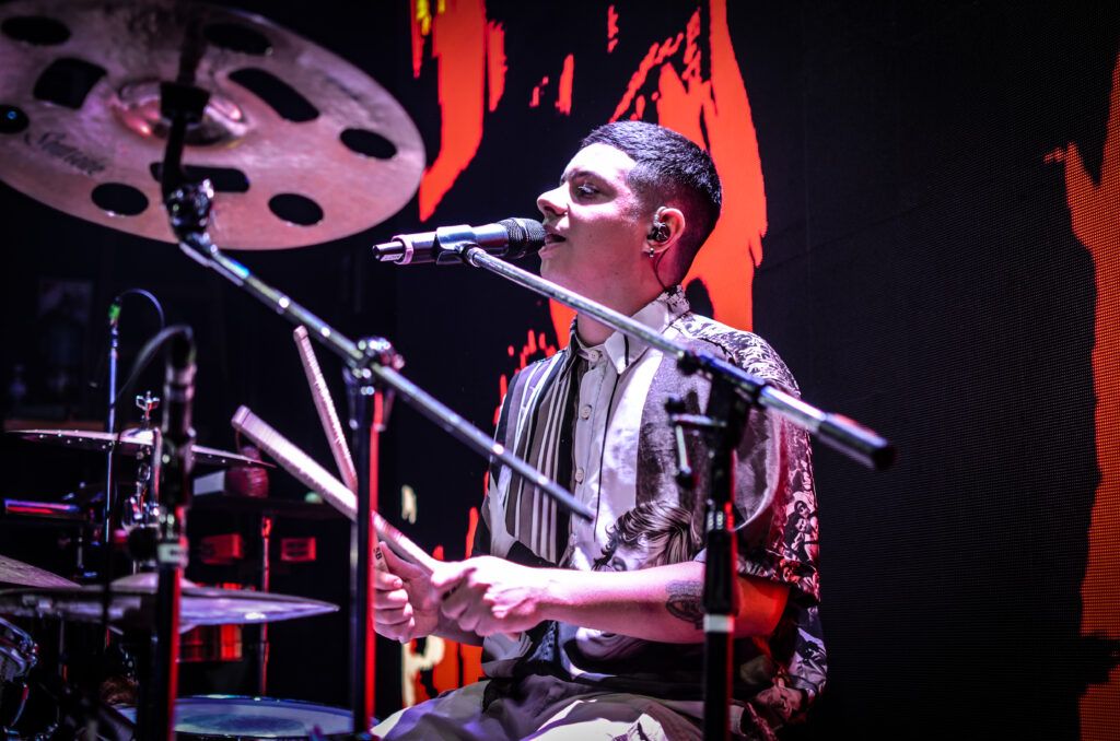 Willy Bronca hizo explotar Niceto con un show potente, político y lleno de invitados