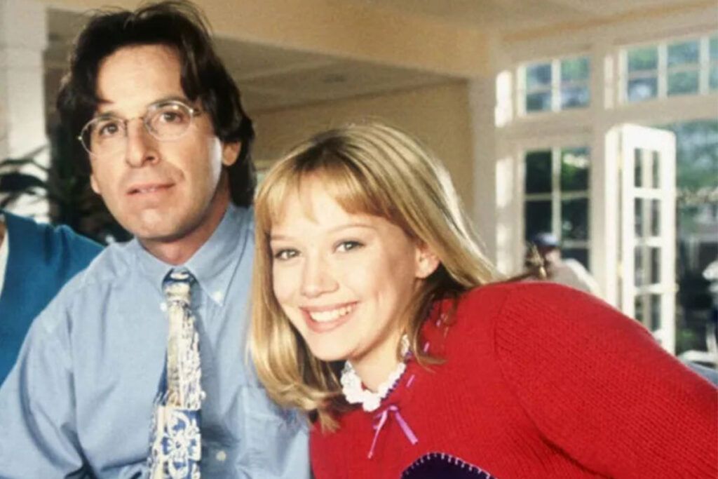 Murió Robert Carradine, padre de Hilary Duff en la serie "Lizzie McGuire" 1 Murió Robert Carradine, padre de Hilary Duff en la serie "Lizzie McGuire"
