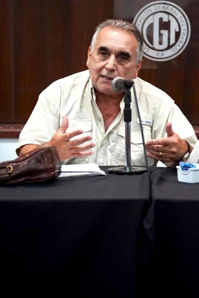 Los sindicatos del transporte paran el miércoles desde las 13 horas contra la reforma laboral