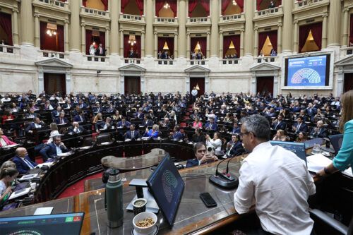 Distintos bloques de Diputados repudiaron la censura y pidieron reunión de Comisión de Libertad de Expresión