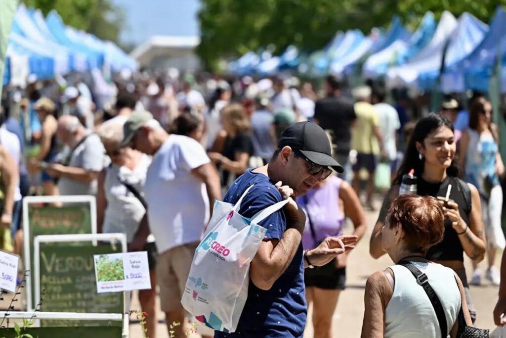 La importancia de las ferias y fiestas regionales para productores y consumidores