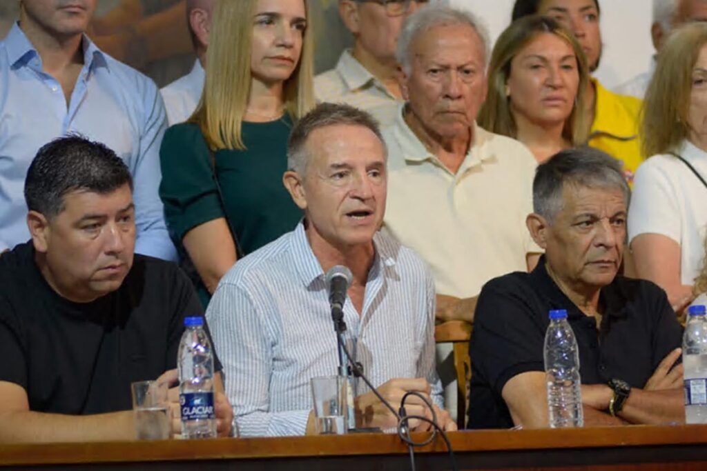 La CGT confirmó una movilización a Plaza de Mayo por el Día del Trabajador 1 La CGT confirmó una movilización a Plaza de Mayo por el Día del Trabajador