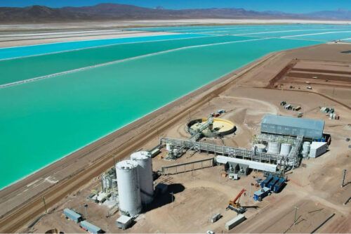 La economía de la extracción total