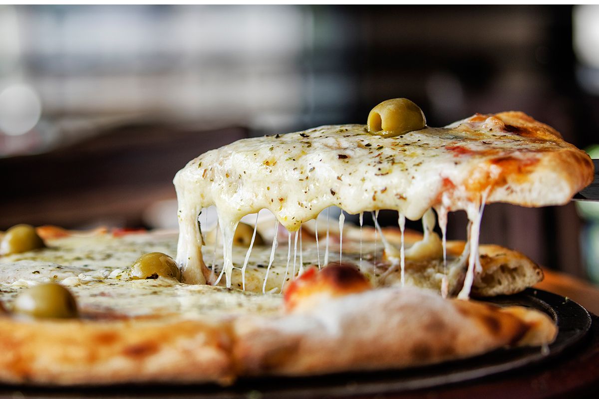 En el Día de la Pizza, habrá una degustación solidaria frente al Obelisco